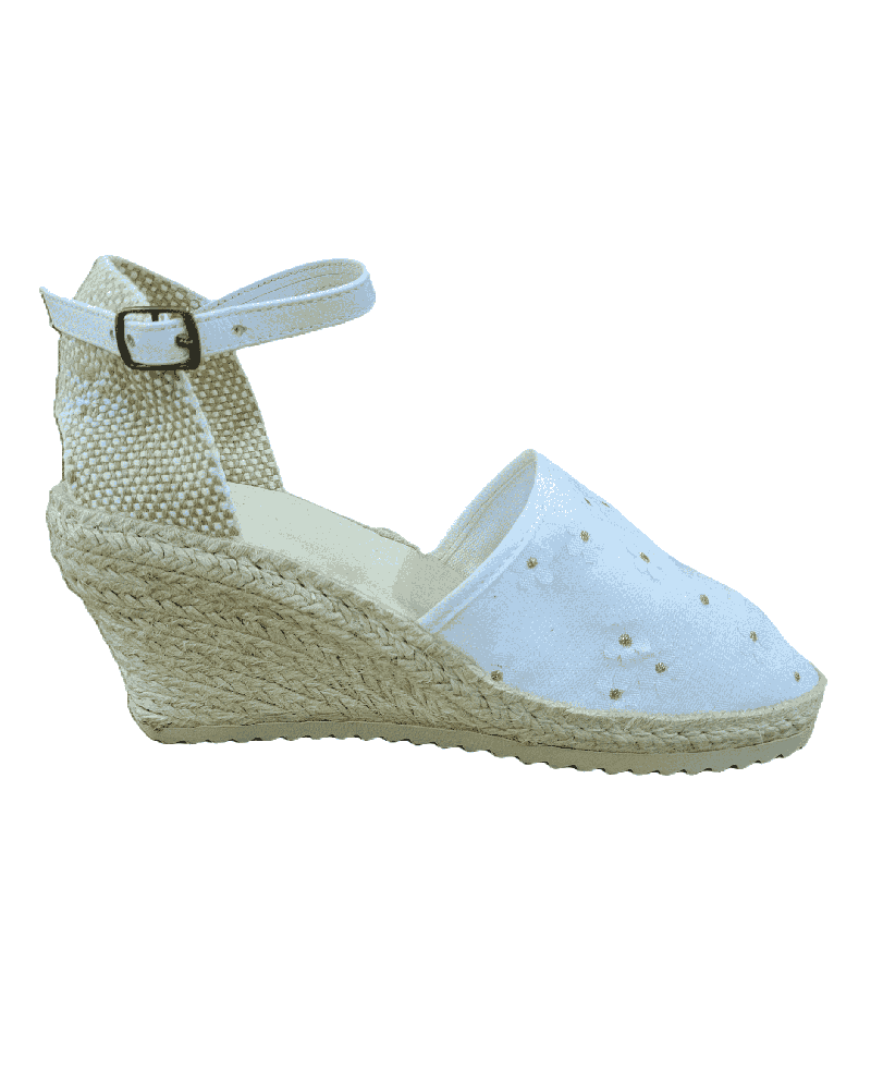 Espadrilles de mariage Marguerite d’Or – broderie marguerite sur tulle et éclat doré, fabrication artisanale catalane.