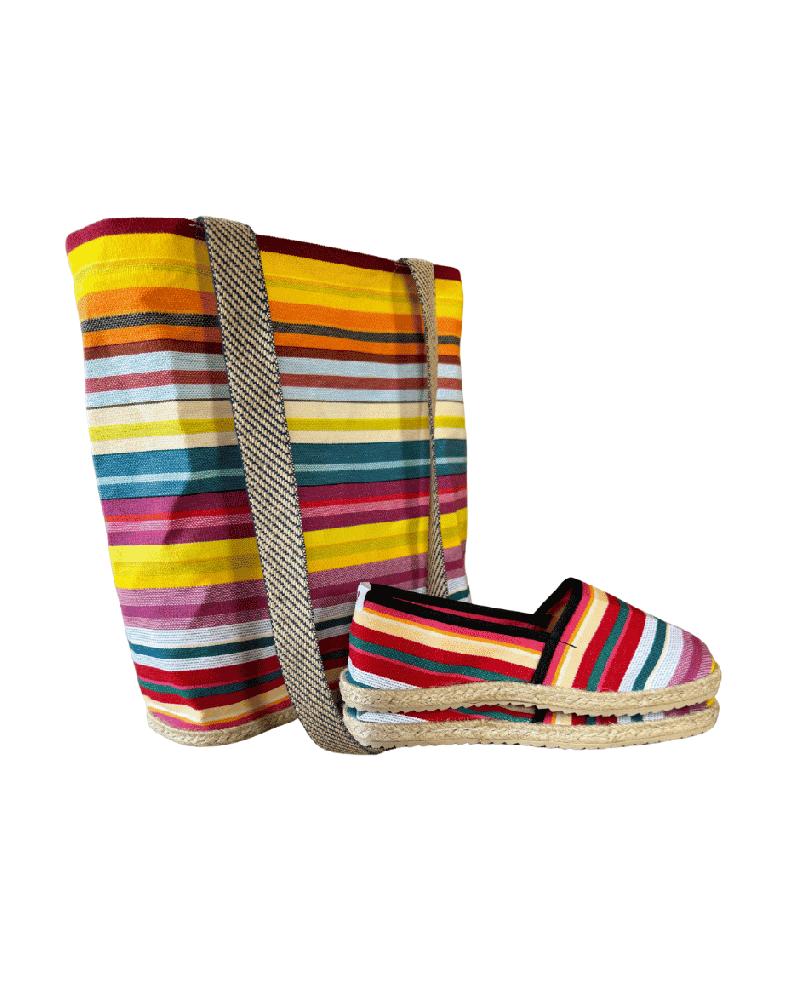 Sac cabas en toile rayée multicolore Jour de Fête et espadrille catalane assortie.