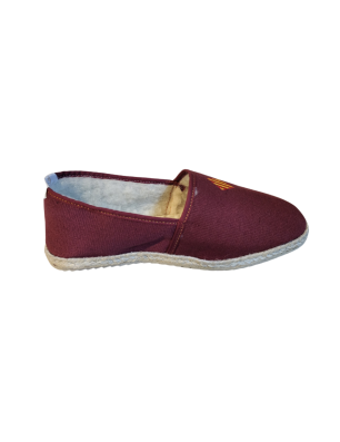 ESPANTOUFLE® Grenat Catalan vue de profil. Chausson espadrille doublé, avec broderie Senyera .